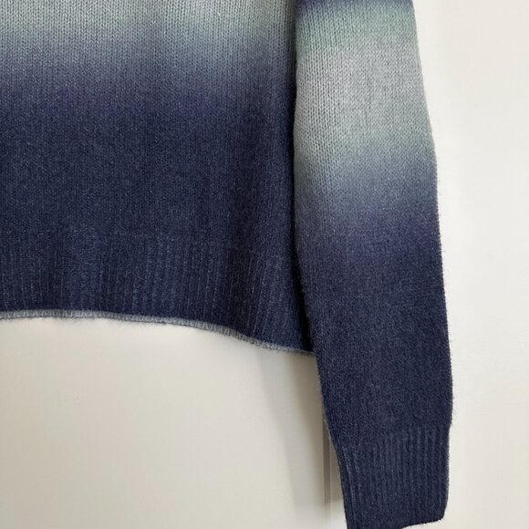 360 Cashmere V-Neck Blue Ombre Cashmere Sweater in S - Picture 2 of 9